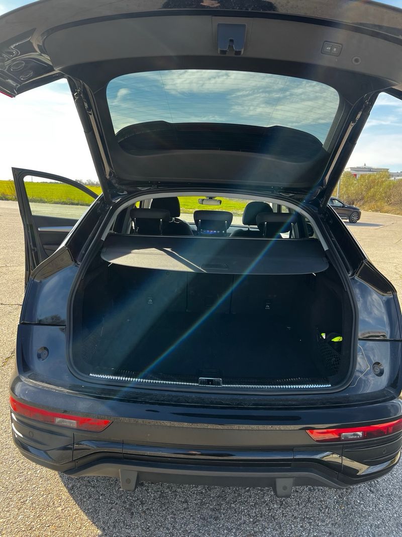 Audi Q5 2022, foto 7