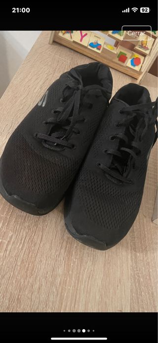 Zapatillas Skechers Negras
