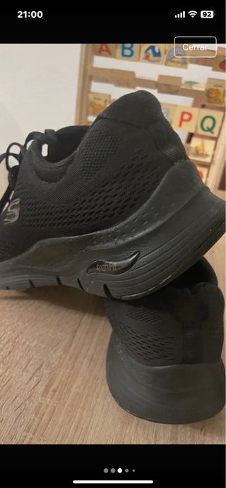 Zapatillas Skechers Negras