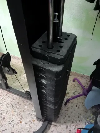 Máquina de gimnasio multifunción