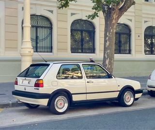 Volkswagen Golf GTI MK2 8v