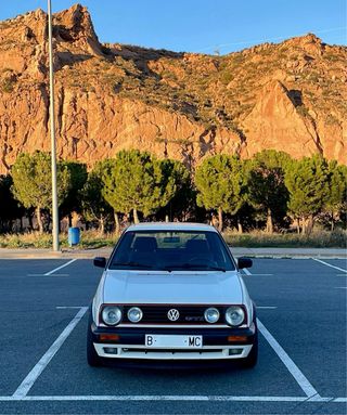 Volkswagen Golf GTI MK2 8v