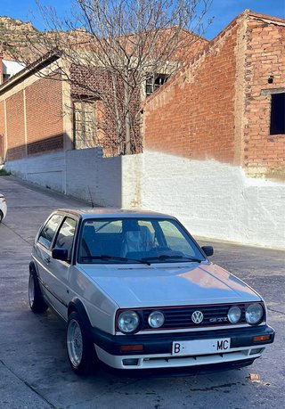 Volkswagen Golf GTI MK2 8v