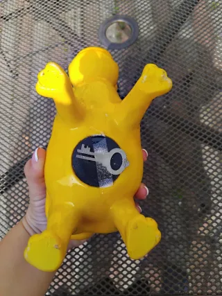 Gatto salvadanaio giallo