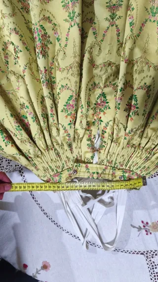 Traje de Fallera con encaje