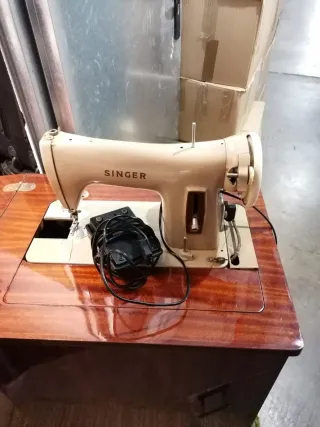 Máquina de coser Singer vintage