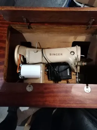 Máquina de coser Singer vintage