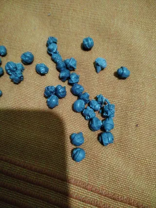 Warhammer 40k piezas sueltas