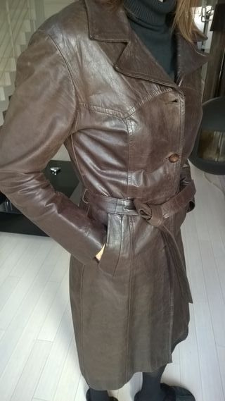 Abrigo de piel auténtica marrón