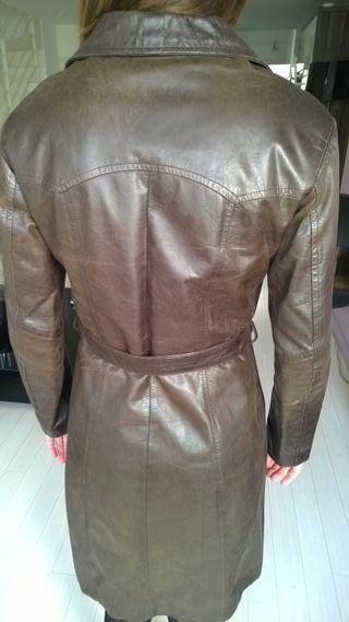 Abrigo de piel auténtica marrón