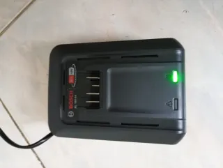 Caricabatterie Bosch ALL 18V