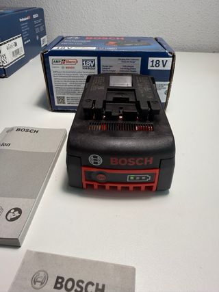 Llave/Atornillador Impacto Bosch GDX 18V-200 + Bat