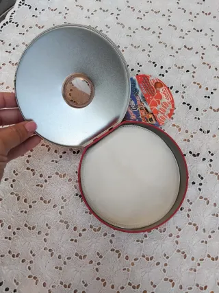 Porta CD Coca Cola con sorpresa Dolfin