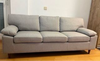 Sofá de 3 plazas gris claro