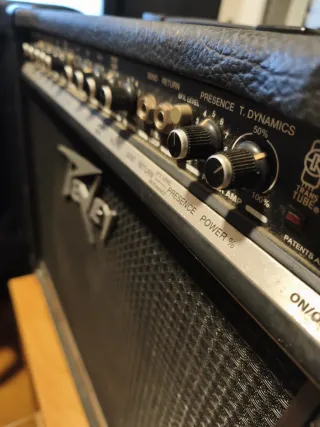 Amplificador Peavey Bandit 112 300W