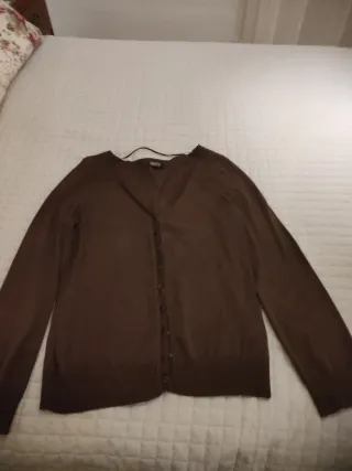 Rebeca Blanco marrón