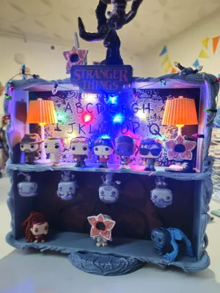 Diorama Stranger Things Funko Pop