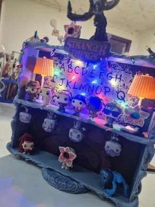 Diorama Stranger Things Funko Pop