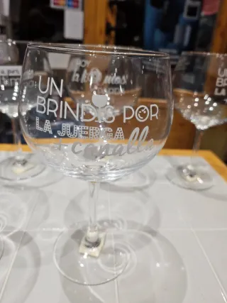 Copas de gintonic con frases  Originales