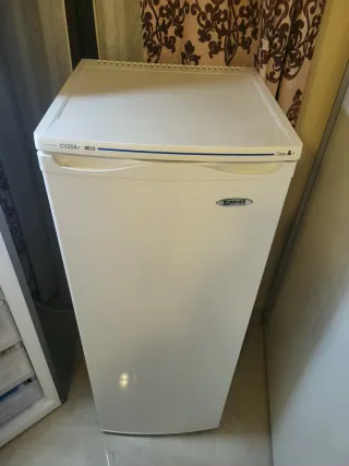 Congelador Rommer CV25A+ Clase A+