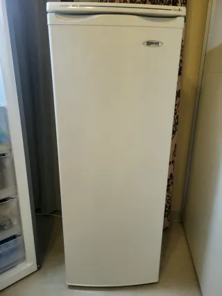 Congelador Rommer CV25A+ Clase A+