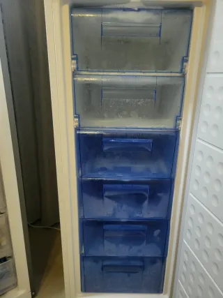 Congelador Rommer CV25A+ Clase A+