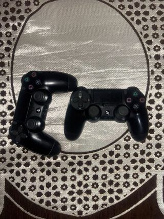 Play Station 4 Negra