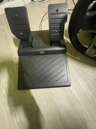 Volante y Pedales PS5