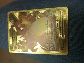 Charizard VMAX Carta Pokémon Dorada