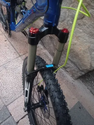 Bicicleta Intense Uzzi 27.5