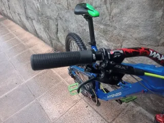 Bicicleta Intense Uzzi 27.5