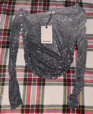 Camiseta Pull&Bear lentejuelas plateada S