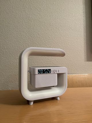 Cargador inalámbrico con Altavoz y Reloj LED