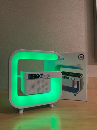 Cargador inalámbrico con Altavoz y Reloj LED