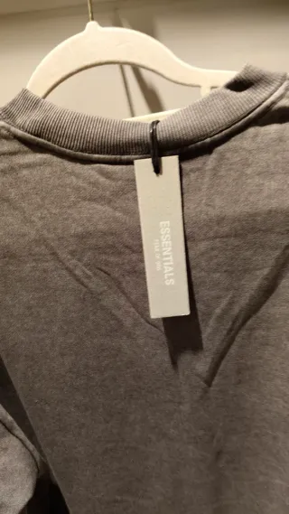 Sudadera Essentials Gris