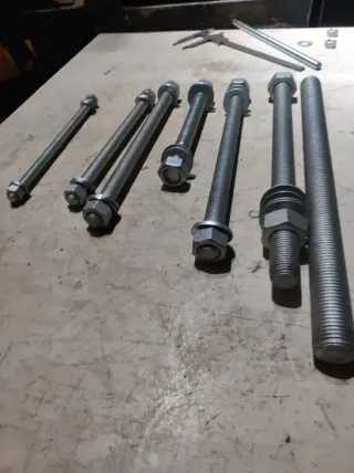 Espárrago M 33 x 500mm