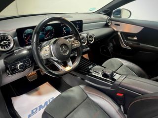 Mercedes CLA 200d AMG / NACIONAL / TECHO SOLAR