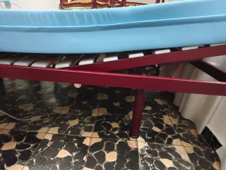 Cama eléctrica articulada