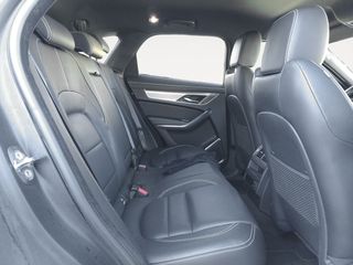 Jaguar F-Pace R-Dynamic S AWD