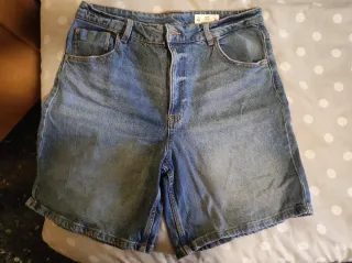 Bermuda vaquera azul Talla 40