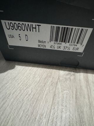 Zapatillas New Balance 9060 Beige/Plata