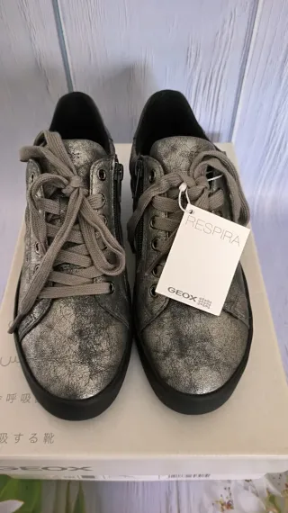 Zapatillas Geox plateadas talla 36