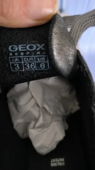 Zapatillas Geox plateadas talla 36