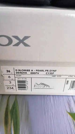 Zapatillas Geox plateadas talla 36