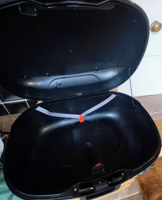 Baúl Moto SHAD 46 Negro