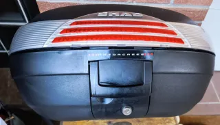 Baúl Moto SHAD 46 Negro