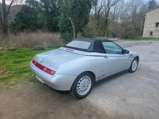 Alfa Romeo Spider 2001