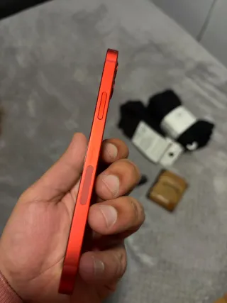 iPhone 12 128GB Rosso