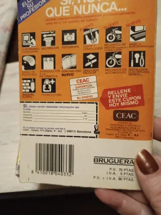 Dos libros antiguos bruguera