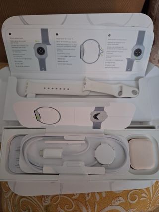 Apple Watch Series 11 42mm Oro Rosa